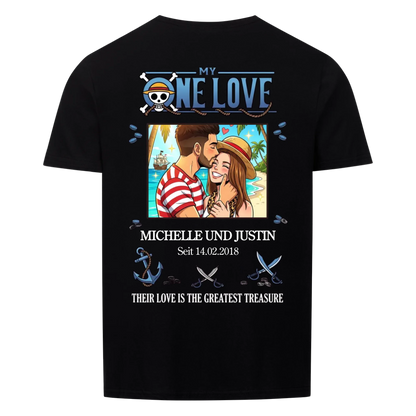 My One Love Upload 1 – Personalisierbares Geschenk für Paare (Rückendruck)