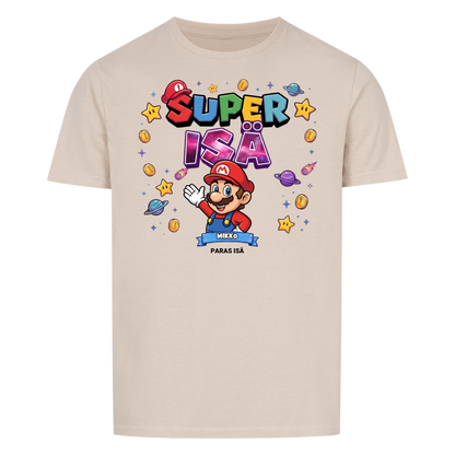 Super Isä King T-paita isän hahmolla ja lasten nimillä. Isänpäivälahja
