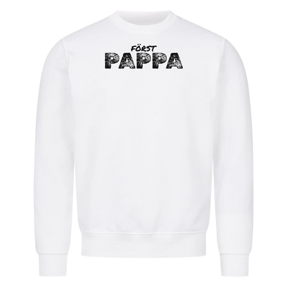 Först pappa nu farfar t-shirt med handavtryck och barnens namn. Fars dag present