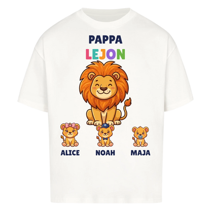 Pappa Lejon t-shirt med lejonpappa, barnens namn och små lejonungar. Personlig present till pappa