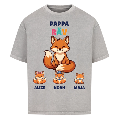 Pappa Räv t-shirt med rävpappa, barnens namn och små rävungar. Personlig present till pappa