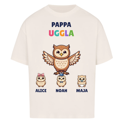 Pappa Uggla t-shirt med ugglepappa, barnens namn och små ugglor. Personlig present till pappa