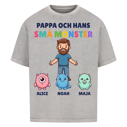 Pappa och hans små monster t-shirt med pappas figur, barnens monster och namn. Personlig present till pappa