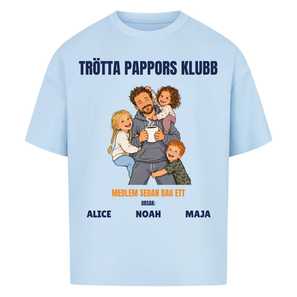 Trötta pappors klubb t-shirt med ditt foto som tecknad pappa och barnens namn. Rolig present till pappa