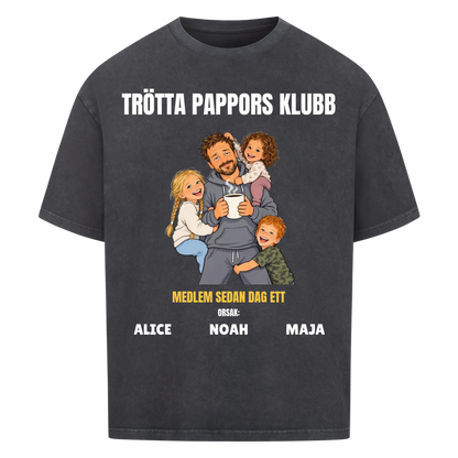 Trötta pappors klubb t-shirt med ditt foto som tecknad pappa och barnens namn. Rolig present till pappa