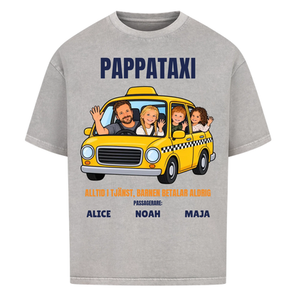Pappataxi t-shirt med ditt foto som tecknad taxipappa och barnens namn. Personlig present till pappa