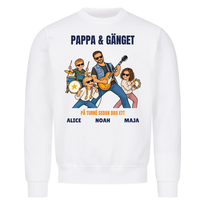 Pappa och gänget t-shirt med ditt foto som tecknat rockband och barnens namn. Personlig present till pappa