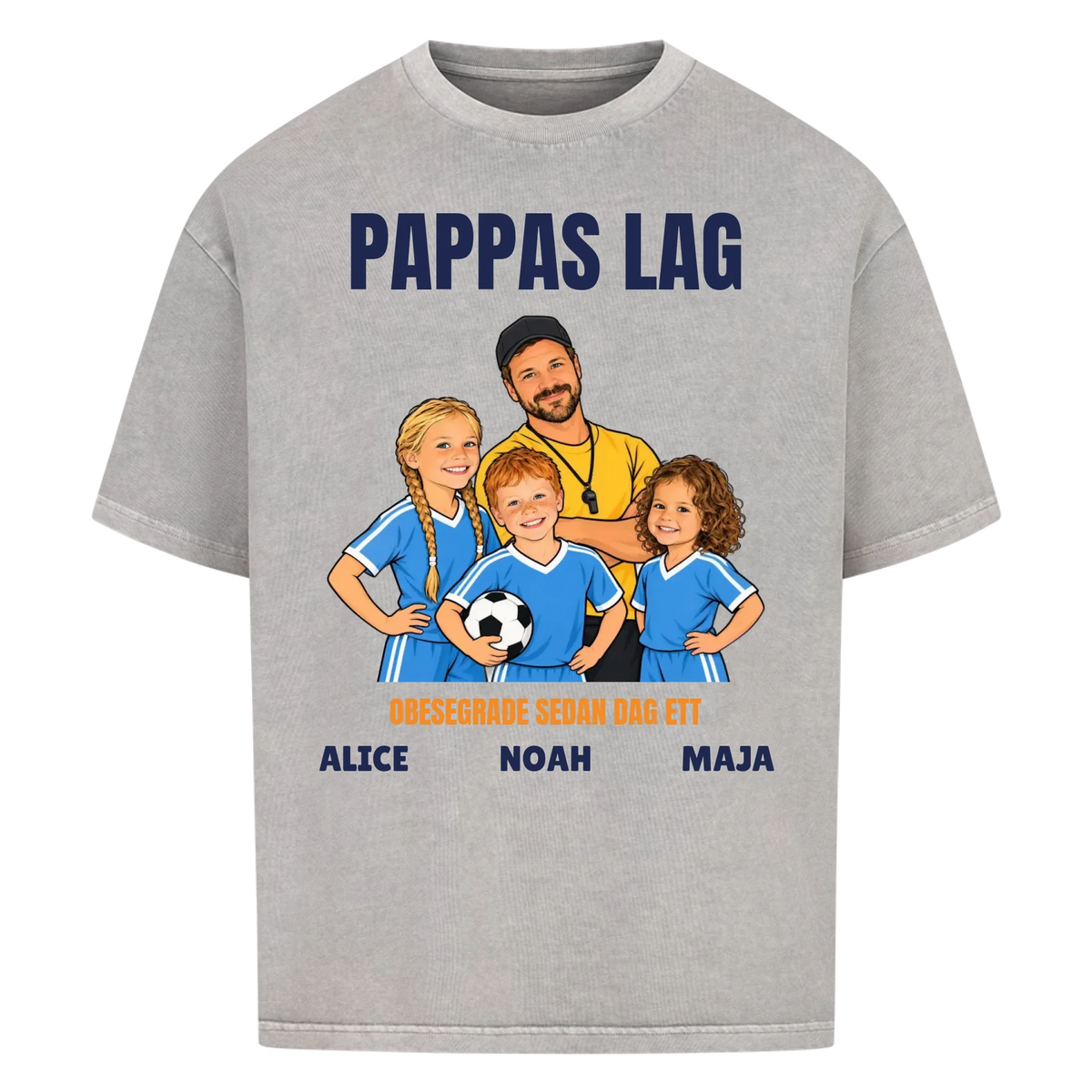 Pappas lag t-shirt med ditt foto som tecknad tränare och barnens namn. Personlig present till pappa
