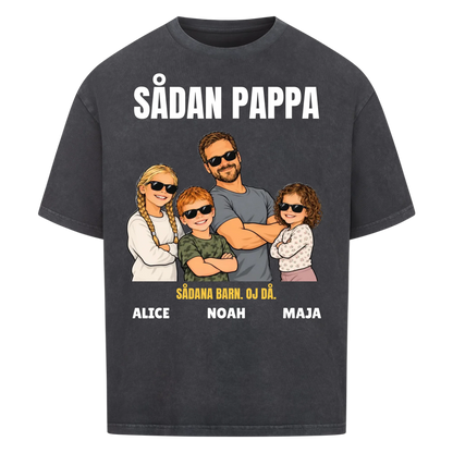 Sådan pappa sådana barn t-shirt med ditt foto som tecknad familj och barnens namn. Rolig present till pappa