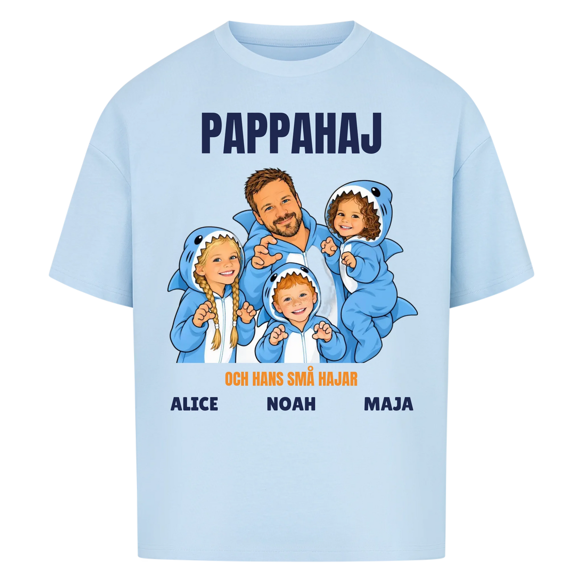 Pappahaj t-shirt med ditt foto som tecknad hajfamilj och barnens namn. Personlig present till pappa
