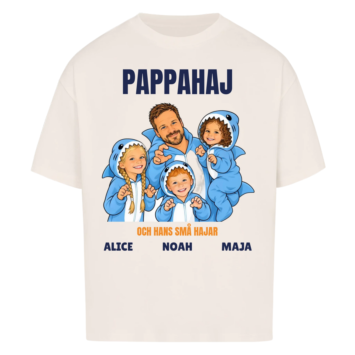 Pappahaj t-shirt med ditt foto som tecknad hajfamilj och barnens namn. Personlig present till pappa