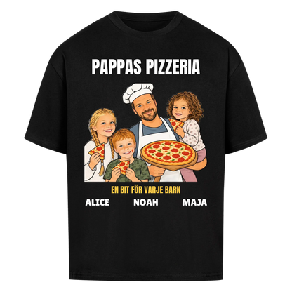 Pappas pizzeria t-shirt med ditt foto som tecknad pizzabagare och barnens namn. Rolig present till pappa