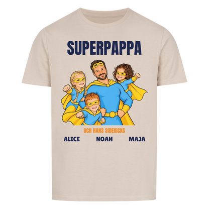 Superpappa t-shirt med ditt foto som tecknad superhjälte och barnens namn. Personlig present till pappa