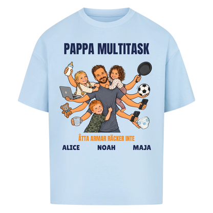Pappa multitask t-shirt med ditt foto som tecknad pappa med åtta armar och barnens namn. Rolig present till pappa