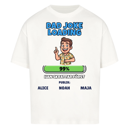 Dad Joke Loading t-shirt med ditt foto som tecknad pappa och barnens namn. Rolig present till pappa