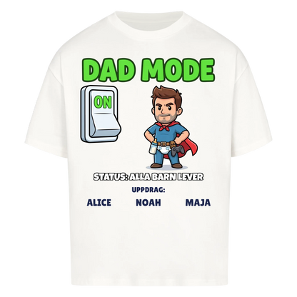 Dad Mode t-shirt med ditt foto som tecknad superpappa och barnens namn. Rolig present till pappa