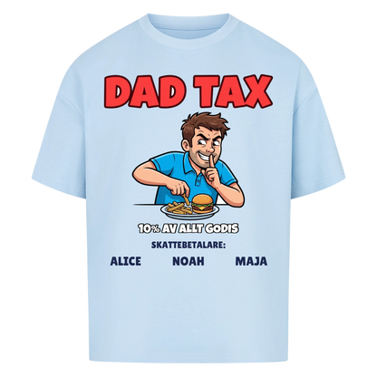 Dad Tax t-shirt med ditt foto som tecknad pappa och barnens namn. Rolig present till pappa