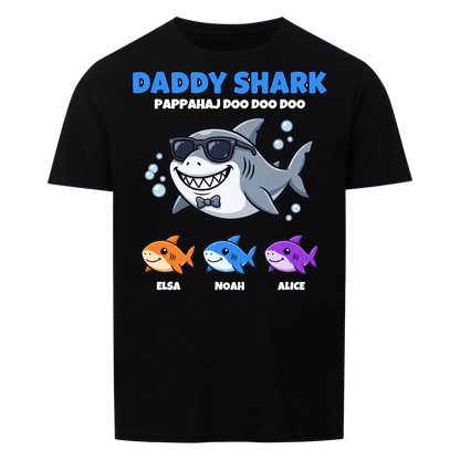 Daddy Shark t-shirt med tecknad hajpappa, små hajar och barnens namn. Rolig present till pappa