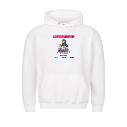 Girl Dad t-shirt med ditt foto som tecknad pappa och döttrarnas namn. Personlig present till pappa