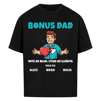 Bonus Dad t-shirt med ditt foto som tecknad bonuspappa och barnens namn. Personlig present till bonuspappa