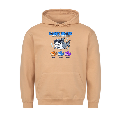 Daddy Shark t-shirt med tecknad hajpappa, små hajar och barnens namn. Rolig present till pappa