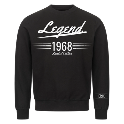 Legend t-shirt med födelseår och namn på ärmen. Present till pappa och farfar
