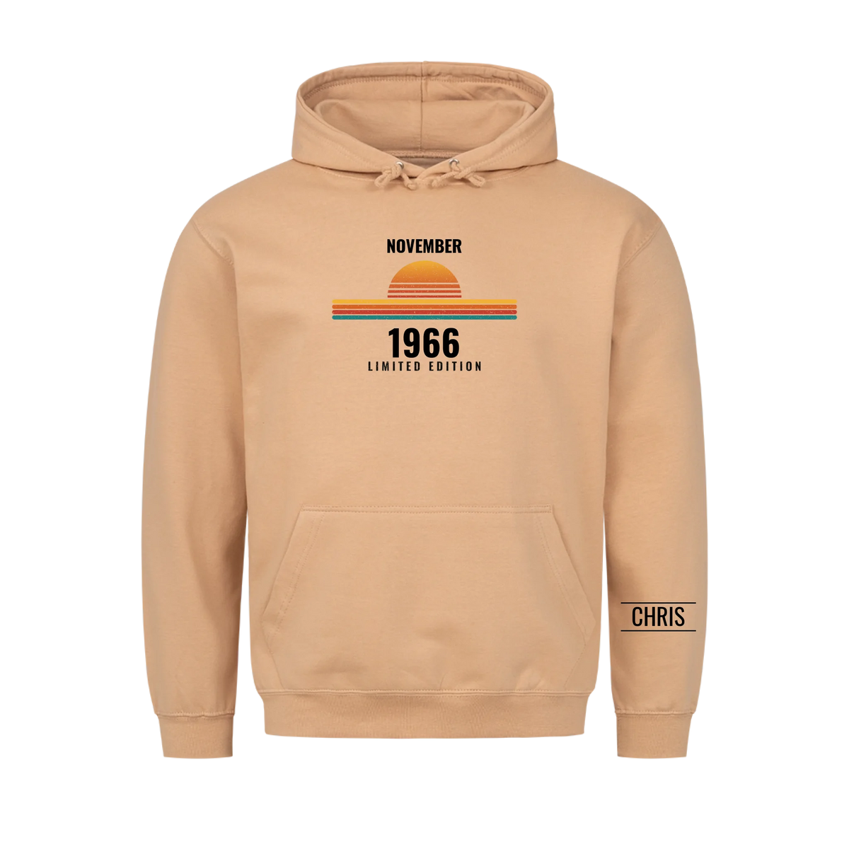 Retro T-Shirt mit Geburtsmonat, Jahr und Name am Ärmel. Geschenk für Papa