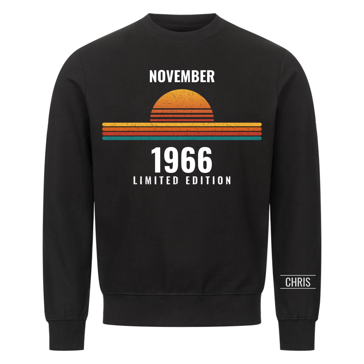 Retro T-Shirt mit Geburtsmonat, Jahr und Name am Ärmel. Geschenk für Papa