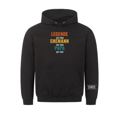 Legende Ehemann Papa T-Shirt mit Jahreszahlen und Name am Ärmel. Geschenk für Papa