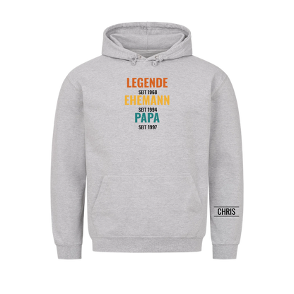 Legende Ehemann Papa T-Shirt mit Jahreszahlen und Name am Ärmel. Geschenk für Papa